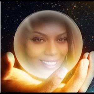 Meet your Posher, Gail